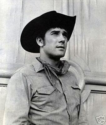 Robert Fuller starred as Jess Harper in Laramie | Robert fuller, Old ...