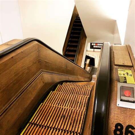 Sense & the City: SOUND: Macy's wooden escalators