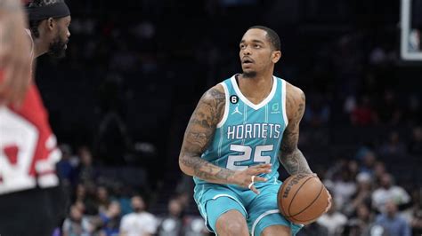 Pj Washington Injured In Hornets Loss To Chicago Bulls Charlotte