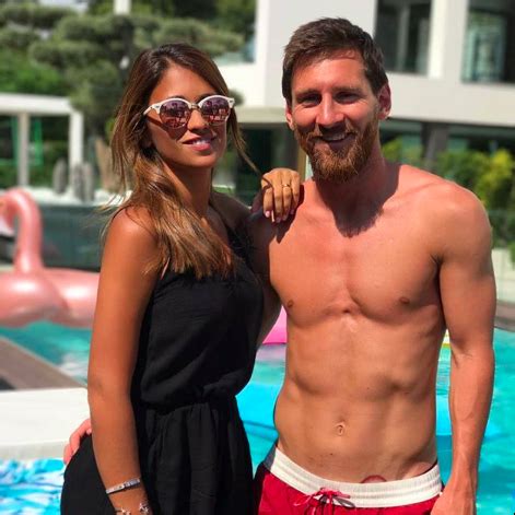 Las Tiernas Fotos Familiares De Lionel Messi Y Antonella Roccuzzo Junto