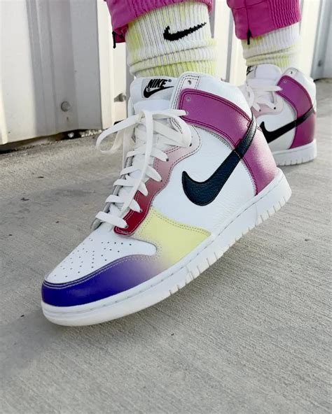 Nike Dunk High Womens Shoes Nike Sg