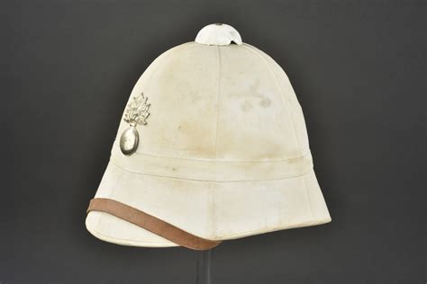 Casque Colonial dit pain de sucre modèle 1886 Aiolfi G b r