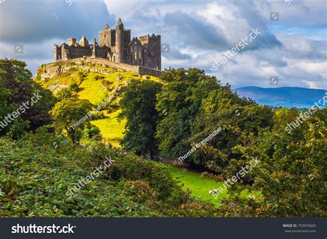 2,117 Rock Of Cashel Images, Stock Photos & Vectors | Shutterstock