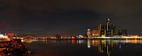 Detroit Skyline at Night by Gynormus-Cranius on DeviantArt