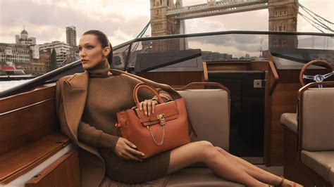 Jet Set Luxury Is The Focus Of New Fall 2022 Michael Michael Kors And