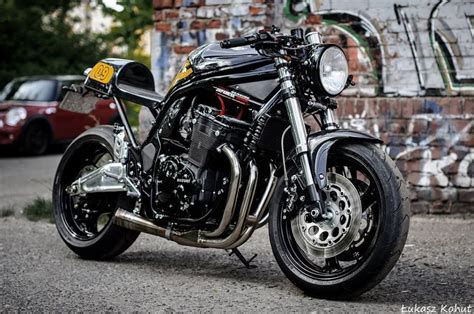 Garage Cafe Racers Customs Passion Inspiration Suzuki Bandit Cafe