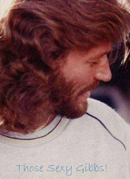 Pin By Claudia Bonsignore On Barry Barry Gibb Bee Gees Andy Gibb