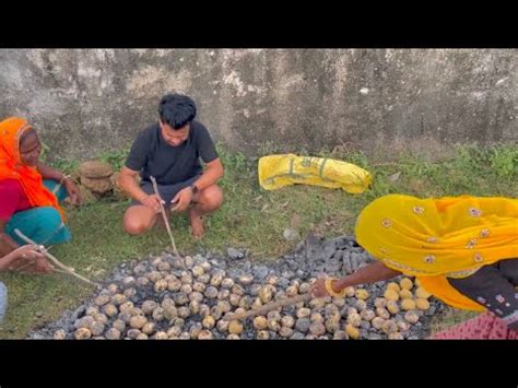 Village Ki Ne Milkar Banaya Dal Baati Churma Rajasthan Famous