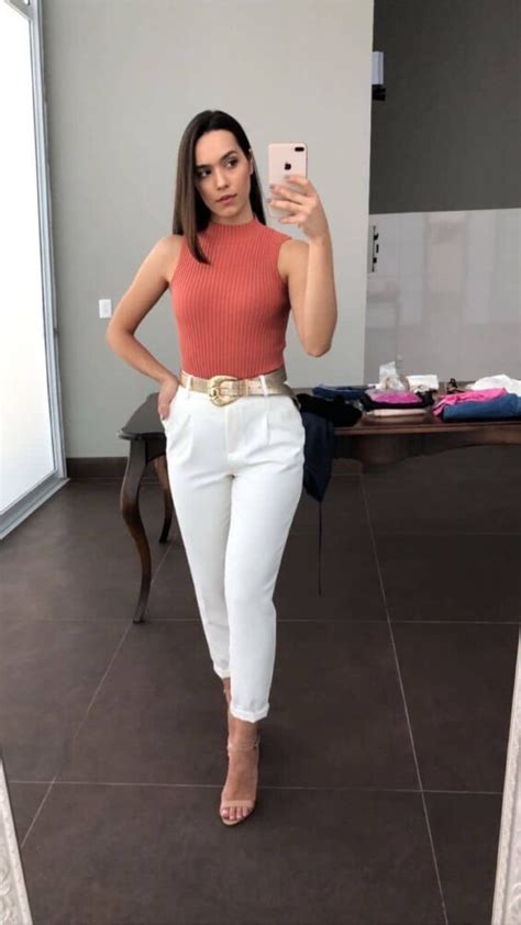 Introducir 69 Imagen Elegante Outfit Con Pantalon Blanco Abzlocal Mx