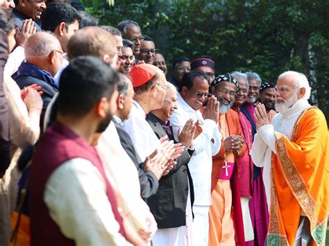 Pm Narendra Modi On Christmas Day 2023 Photos In Prime Minister Residence Christmas Day 2023