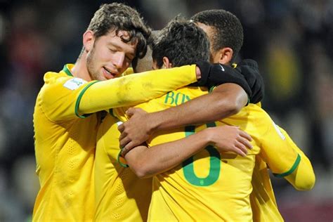 Rede Globo esportes Futebol Globo exibe Brasil x Sérvia na final