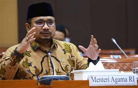 Viral Kasus M Kece Menag Menghina Simbol Agama Adalah Pidana