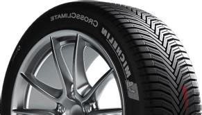 Michelin CROSS CLIMATE SUV size-235/60R18 load rating- 107 speed rating-V P - 07901