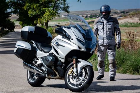 BMW R 1250 RT 2022 Prueba Precio y Ficha Técnica