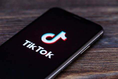 Adiós a TikTok Buscan prohibir la famosa red social