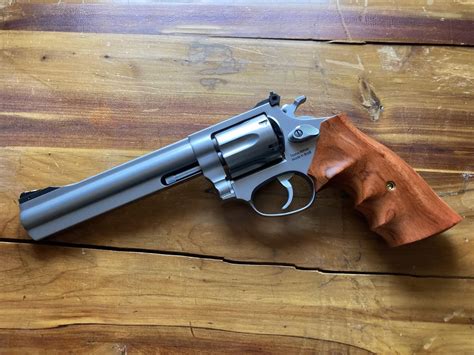 Grips For A Rossi Rm66 Rhandguns