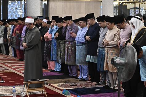 Johari Abdul On Twitter Setelah Tugasan Di Parlimen Saya Ke Masjid