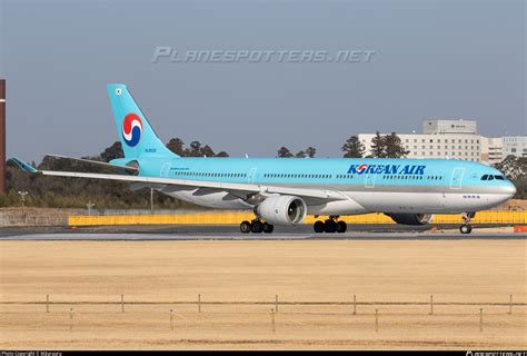 HL8026 Korean Air Airbus A330 323 Photo by Māuruuru ID 1163071