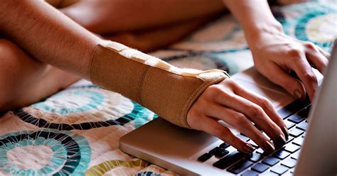 Carpal Tunnel Stages Symptoms Duration Treatment Options