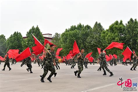 特色文化燃旺强军梦想 武警第一机动总队某支队开展“一队一品”特色文化活动 图片中国中国网