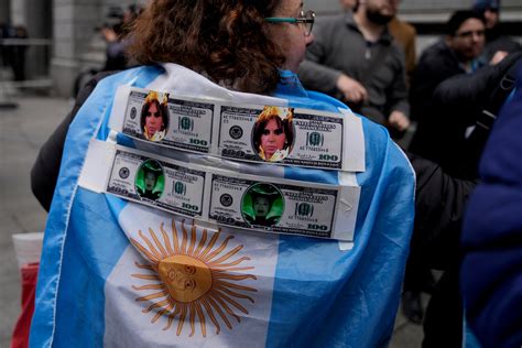 Las Duras Penas Que La Fiscalía Pediría Contra Cristina Kirchner Al Menos 10 Años De Cárcel E