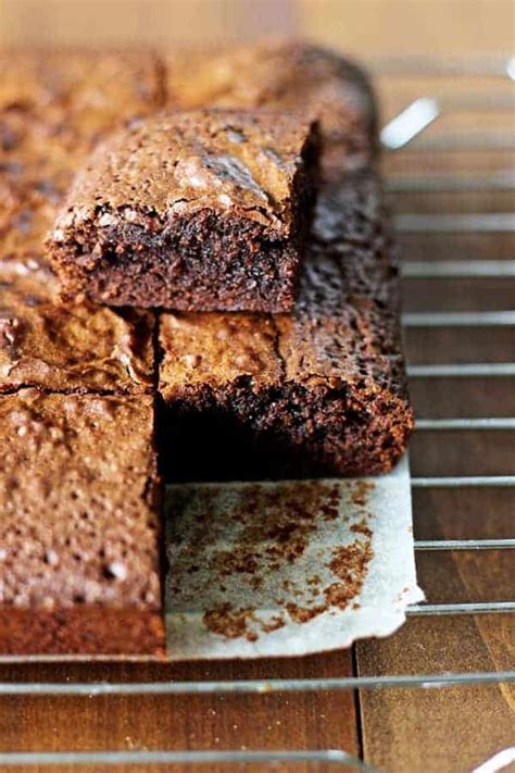 One Pot Classic Fudgy Brownies The Kiwi Country Girl