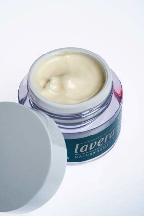 Lavera Nachtcreme Basis Sensitiv Anti Falten Q Ml Dauerhaft