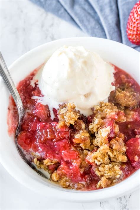 Strawberry Rhubarb Crisp - Just so Tasty