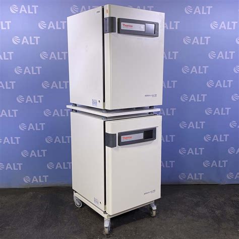 Thermo Scientific Heracell Vios I Co Incubator With Stainless Steel