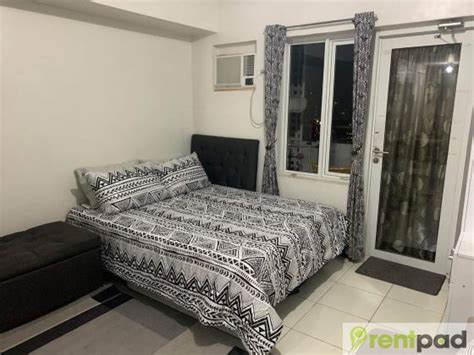 Fully Furnished Studio Unit With Balcony At Zitan Mandaluyong Eb