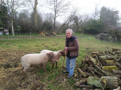 Salon de l agriculture À 82 ans Armand est un éleveur passionné par