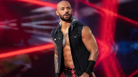 Ricochet dit qu il n aurait jamais pensé qu il arriverait à la WWE