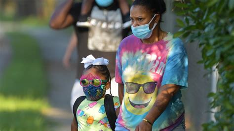 Nearly 8 Percentage Point Jump Of Duval Students Opting Out Of Masks