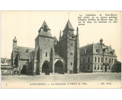 carte postale ancienne 22 SAINT BRIEUC Cathédrale et Hôtel de Ville