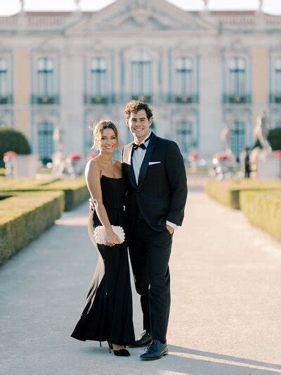 A Culinary and Sartorial Extravaganza: Sofia & João's Spectacular Wedding