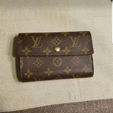 Louis Vuitton Bags Authentic Louis Vuitton Alexandra Wallet Poshmark