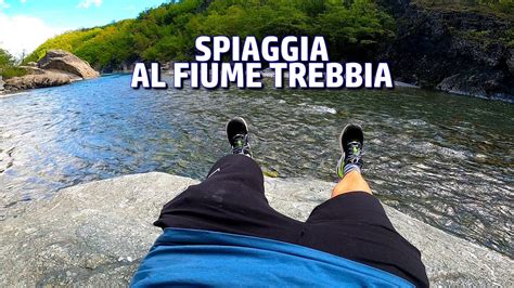 Al Fiume Trebbia Nella Spiaggia Sotto Il Ponte Organasco Bellissimo