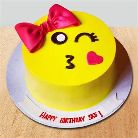 Send happy birthday emoji cake for girls online by GiftJaipur in Rajasthan