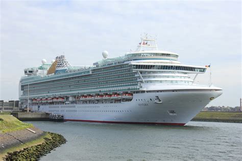 Pando Ventura Cruise Ship To Be Deep Cleaned At Port After Norovirus Outbreak