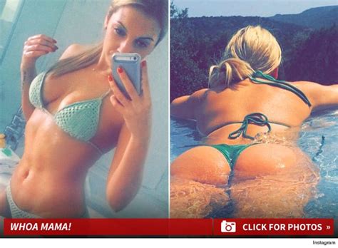 Hot Sexy Andrea Wilson Bikini Pics