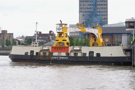 Woolwich Ferry - Photographs & Postcards