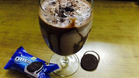 Oreo Milkshake With Vanilla Ice Cream Recipe Oreo Shake How To Make