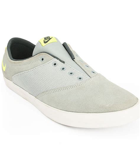 NIKE Gray Casual Shoes Price in India- Buy NIKE Gray Casual Shoes ...