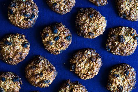 Vegan Oat Raisin Cookies Recipe — The Vegan Chef School