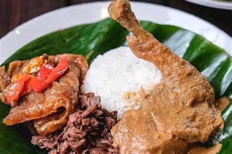 Buka Setiap Hari Ini Tempat Makan Gudeg Di Yogyakarta Yang Bikin