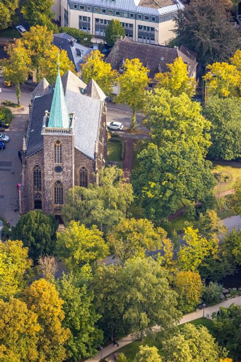 Menden Sauerland Von Oben Kirchengeb Ude Der Heilig Geist Kirche Am