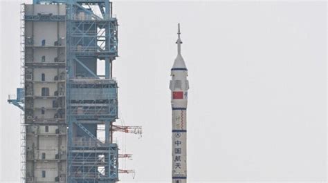 La Chine Envoie Dans L Espace Son Premier Astronaute Civil Asie