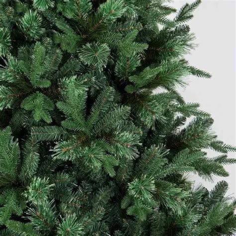 Nordic Pine 7ft Artificial Christmas Tree