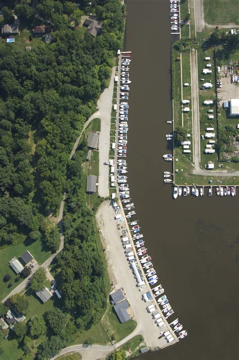 Riverside Yacht Club in Ashtabula, OH, United States - Marina Reviews ...