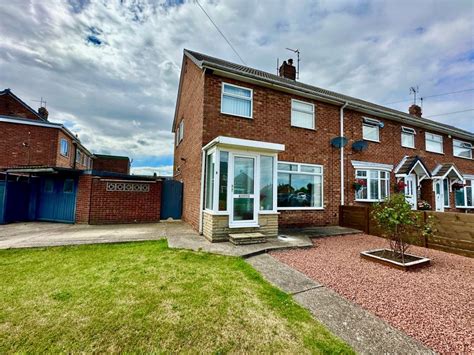 3 Bed End Terrace House For Sale In Galfrid Road Bilton Hull Hu11 £